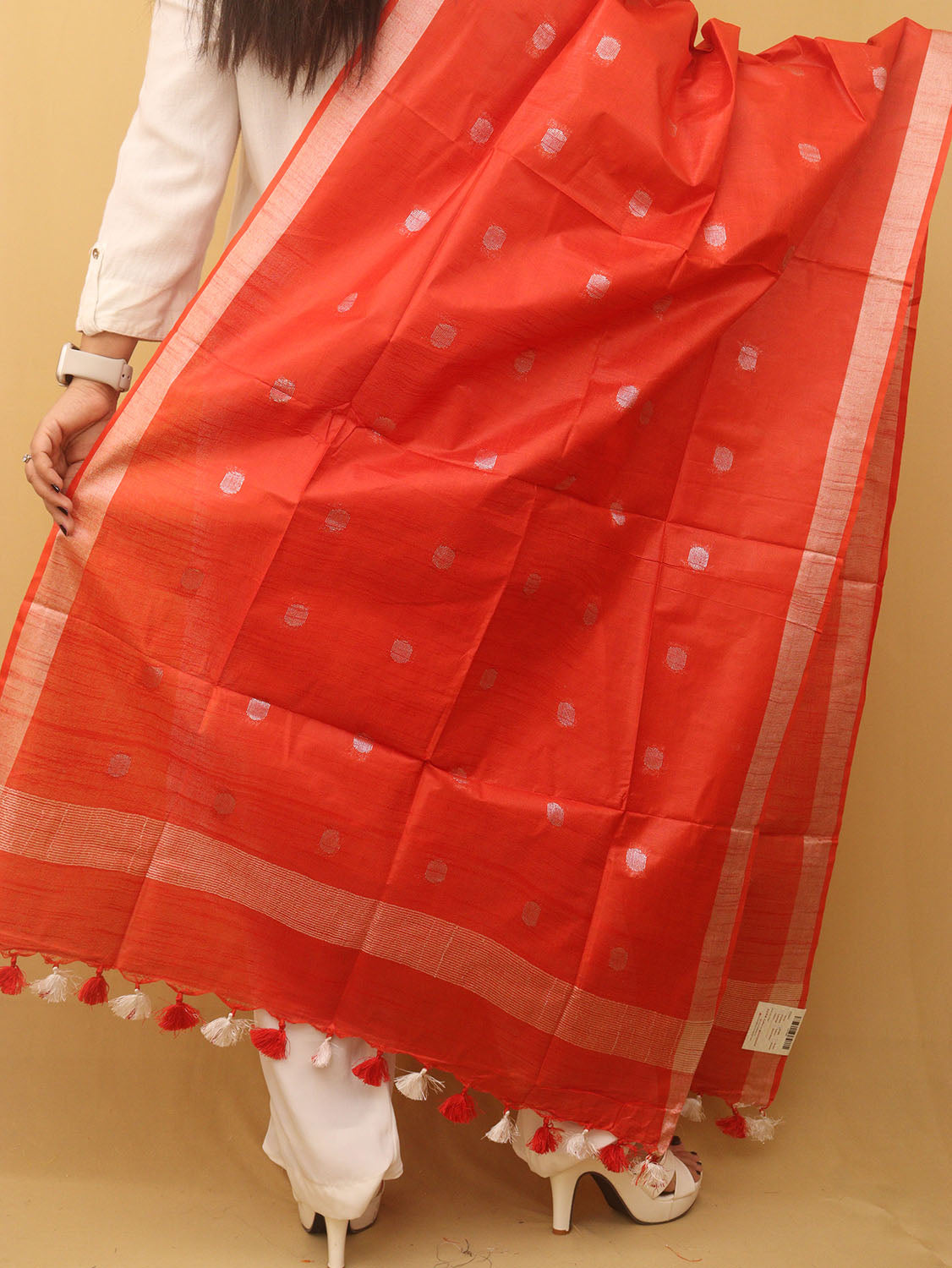 Red Bhagalpur Handloom Linen Cotton Dupatta - Luxurion World