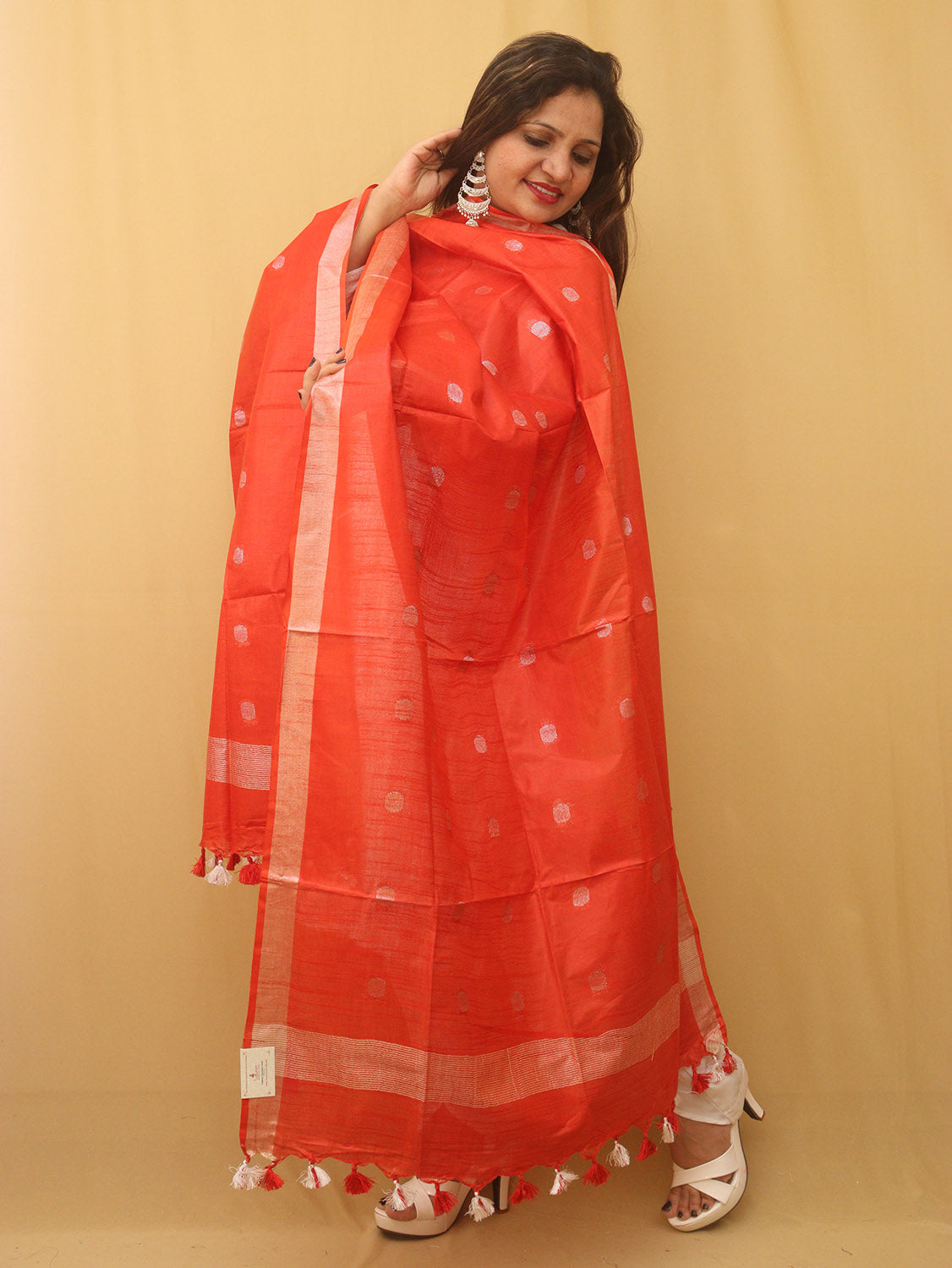 Red Bhagalpur Handloom Linen Cotton Dupatta - Luxurion World