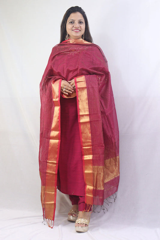 Stylish Pink Maheshwari Handloom Silk Cotton Dupatta for Elegant Look - Luxurion World
