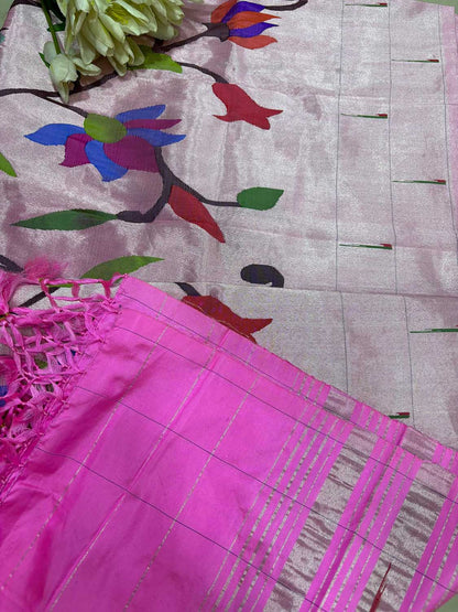 Exquisite Pink Paithani Handloom Pure Silk Brocade Muniya Border Flower Design Dupatta - Luxurion World