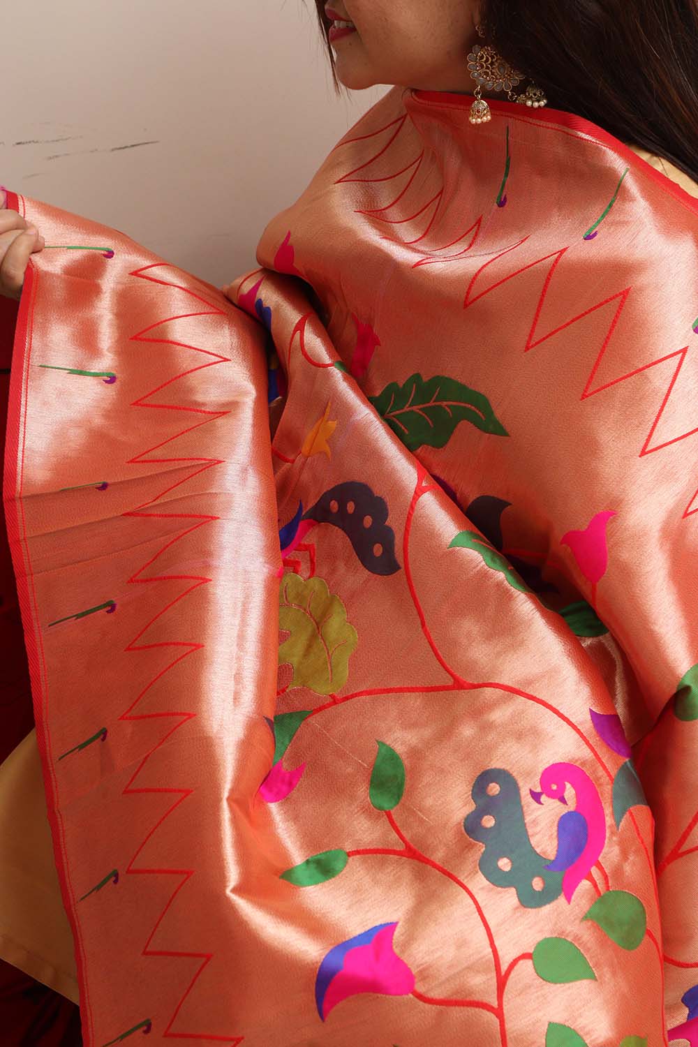 Elegant Red Paithani Brocade Silk Flower & Peacock Design Dupatta - Luxurion World