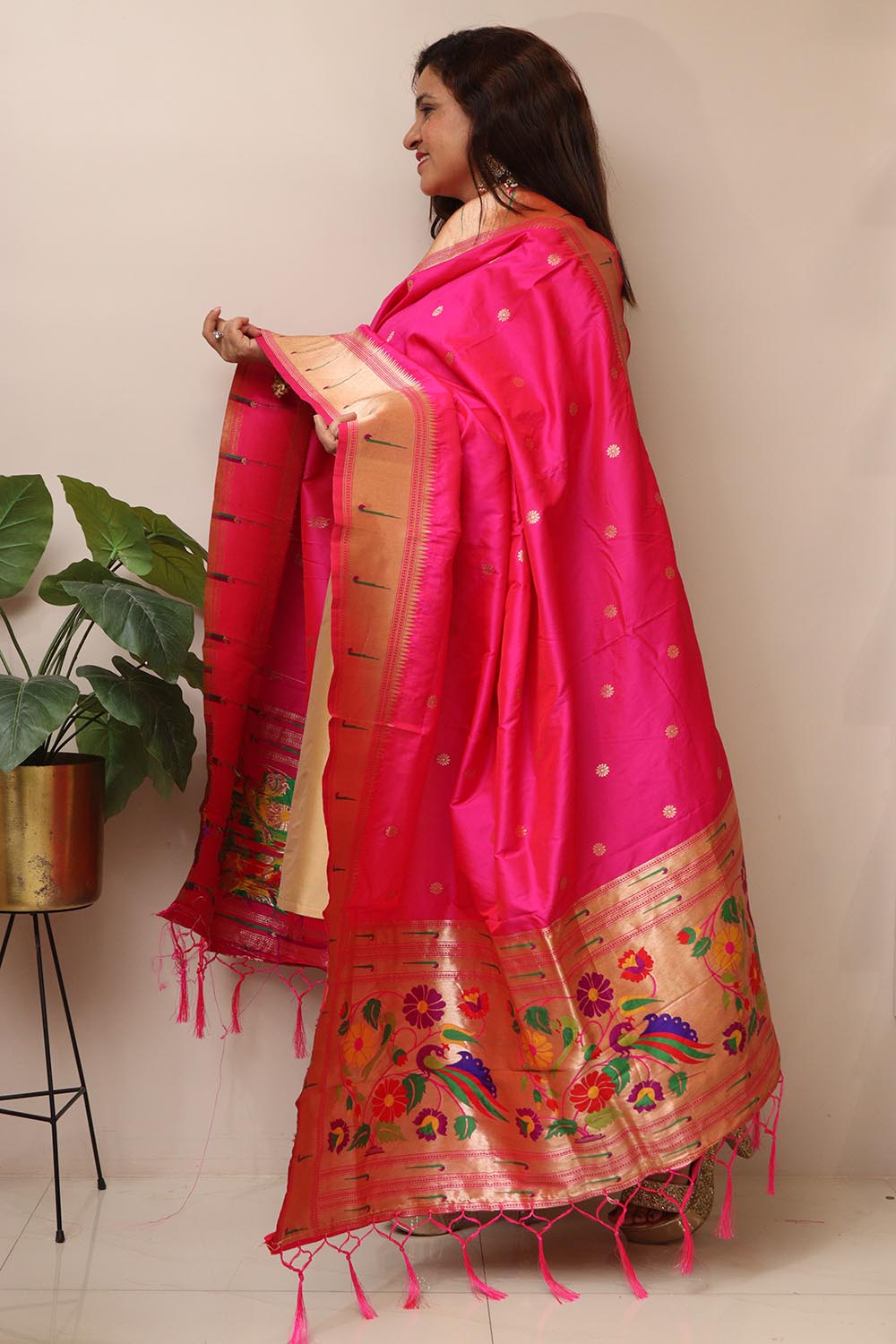 Elegant Pink Paithani Silk Flower & Peacock Design Dupatta - Luxurion World