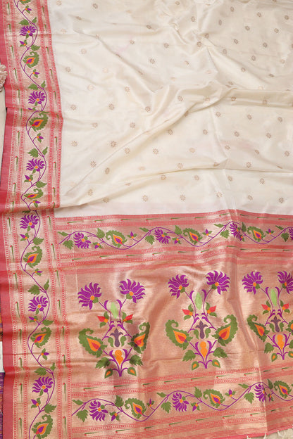 Elegant White Paithani Silk Flower Design Dupatta - Luxurion World