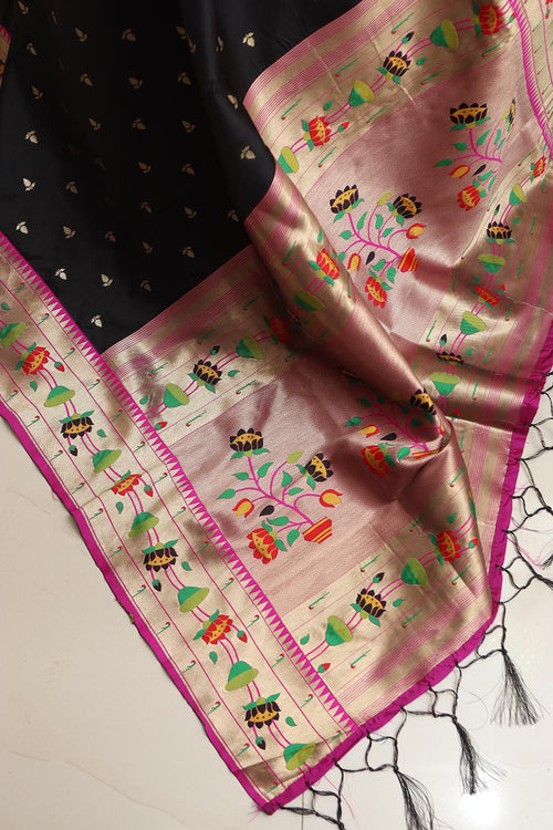 Elegant Black Paithani Silk Flower Design Dupatta - Luxurion World