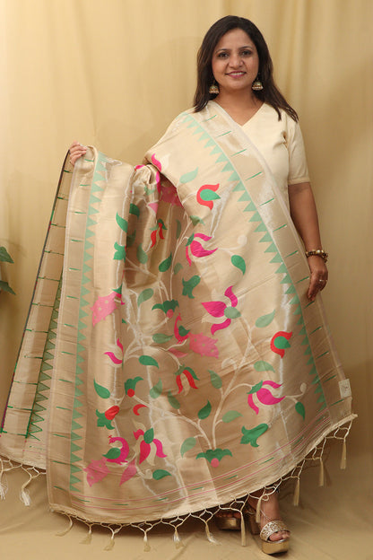 Exquisite Off White Paithani Silk Dupatta with Peacock Design - Luxurion World