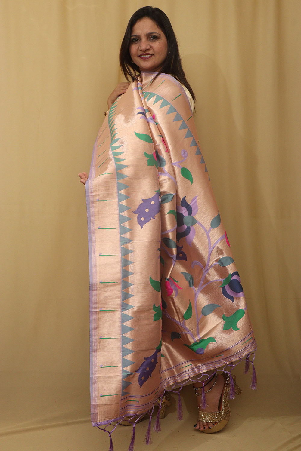 Exquisite Purple Paithani Silk Dupatta with Peacock & Floral Design - Luxurion World