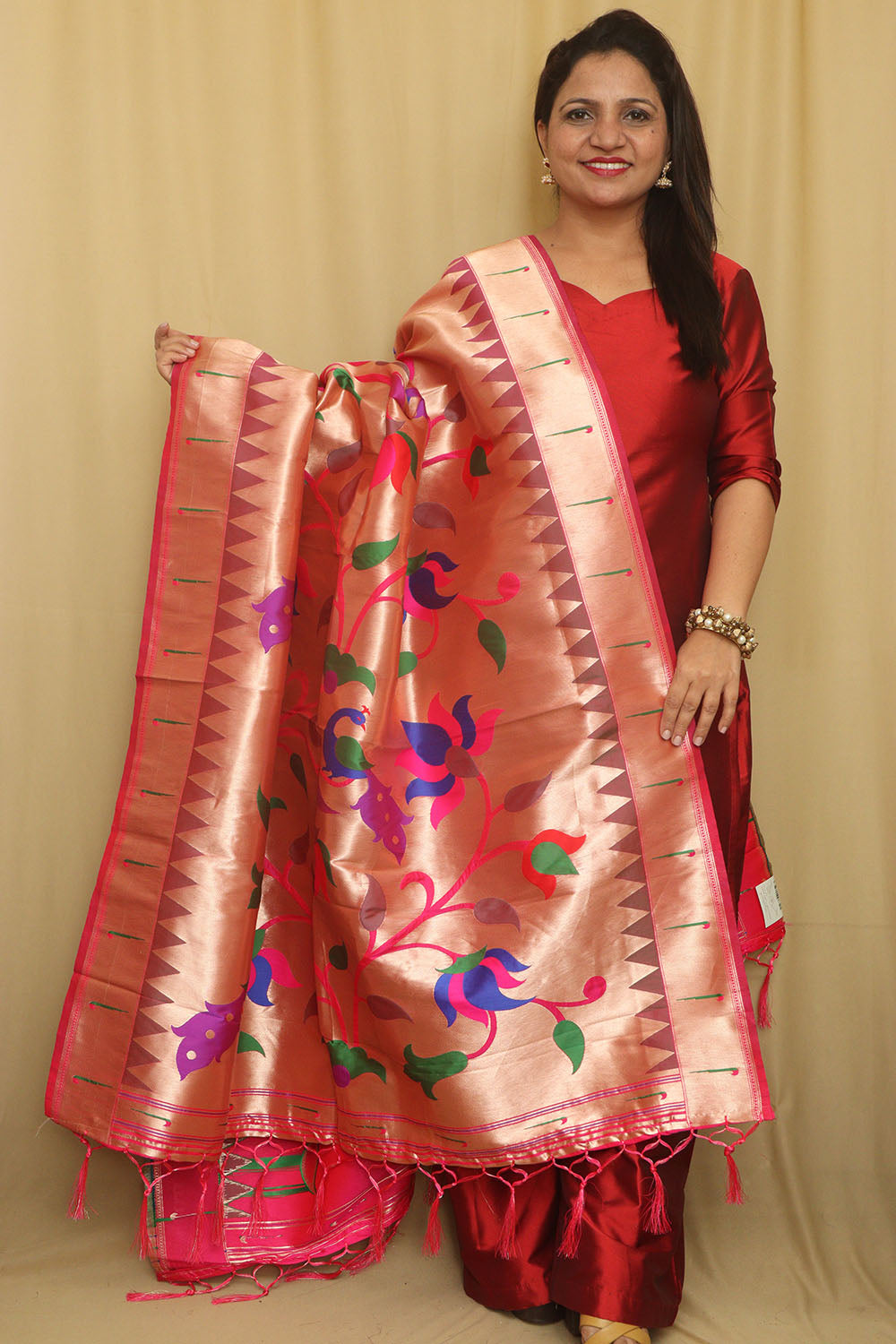 Stunning Pink And Golden Paithani Silk Floral Design Dupatta - Luxurion World