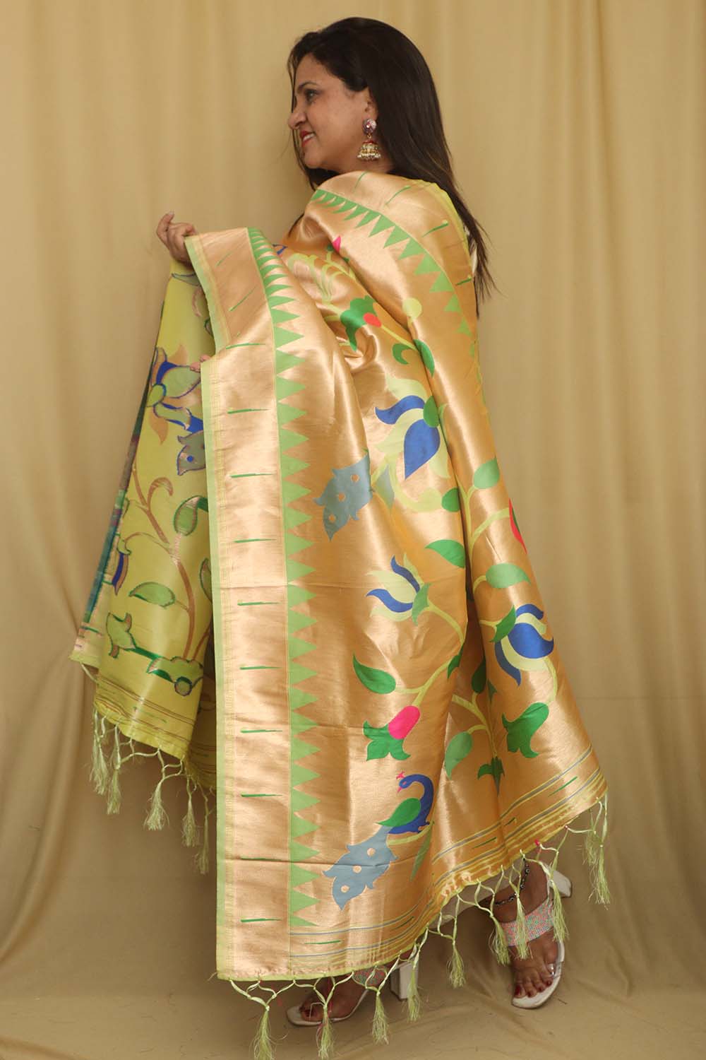 Green And Golden Paithani Silk Floral Design Dupatta - Luxurion World