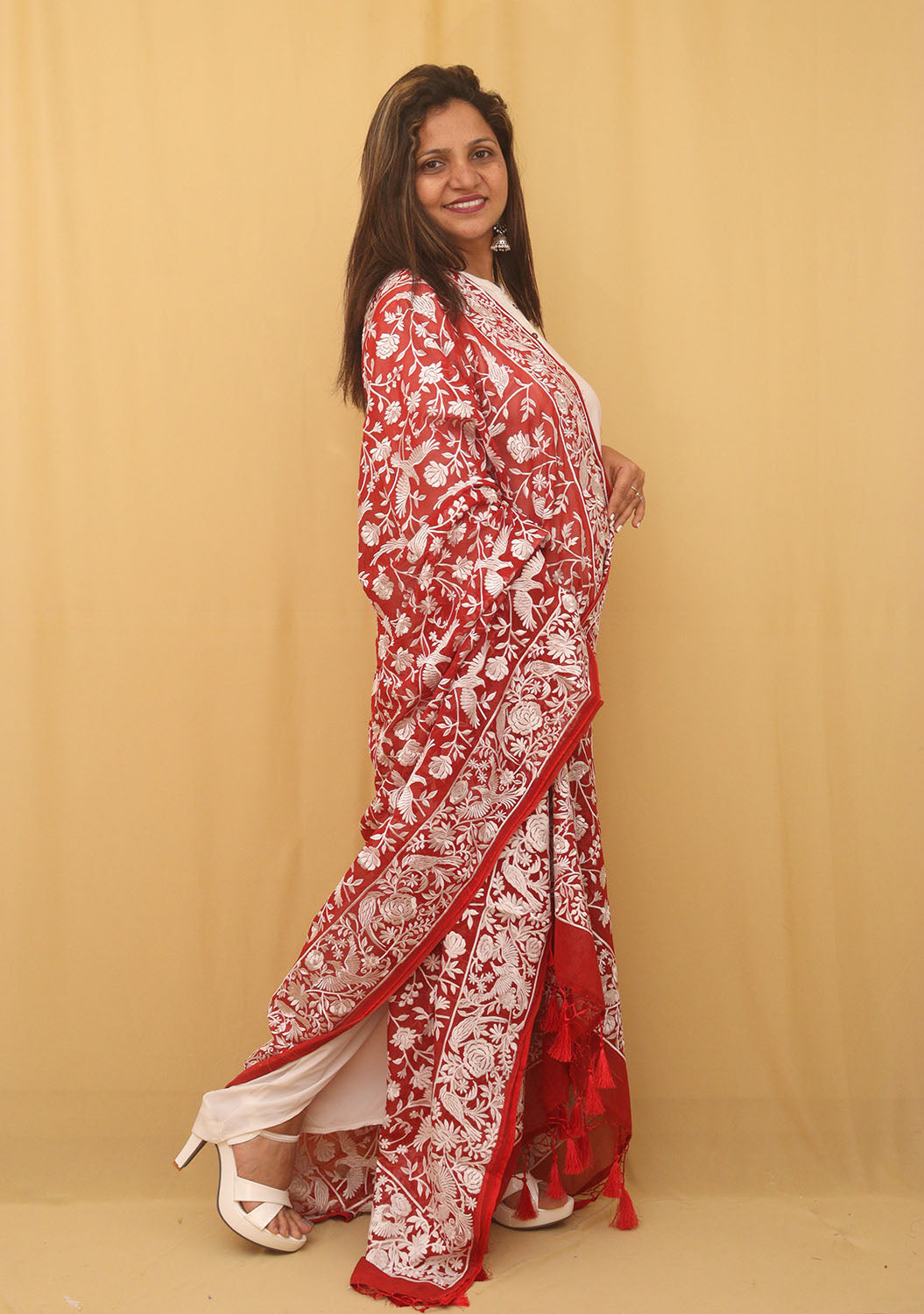 Stunning Red Georgette Dupatta with Elegant Embroidery - Luxurion World