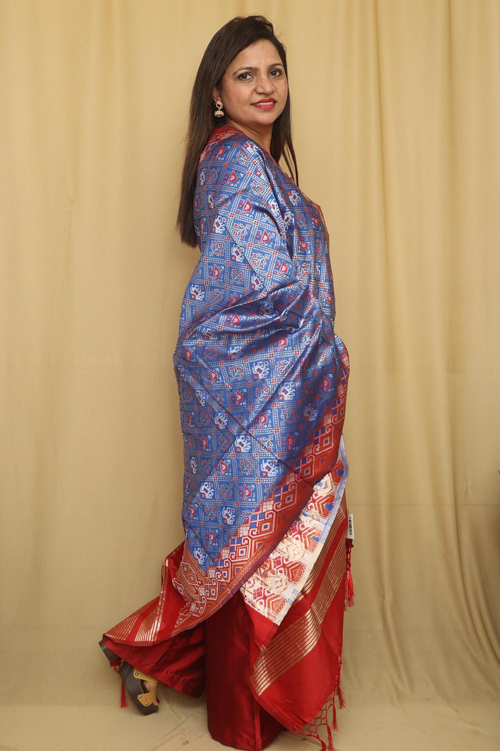 Elegant Blue Patola Silk Dupatta - Luxurion World