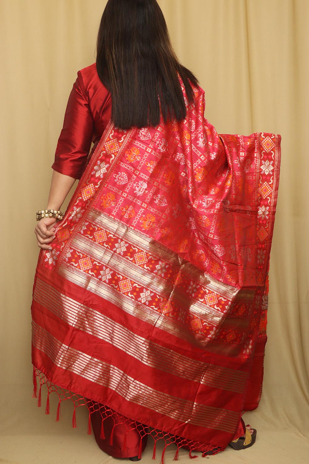 Elegant Pink Patola Silk Dupatta - Luxurion World