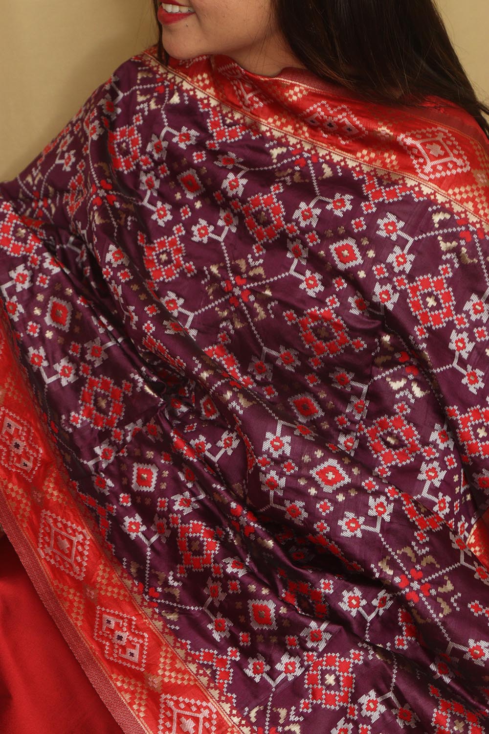Elegant Purple Patola Silk Dupatta - Luxurion World