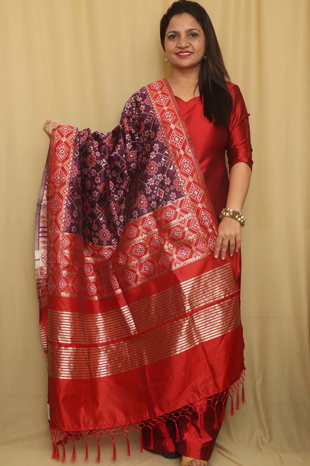 Elegant Purple Patola Silk Dupatta - Luxurion World