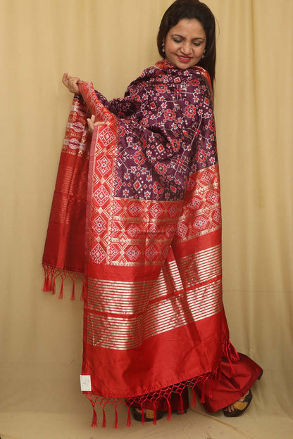 Elegant Purple Patola Silk Dupatta - Luxurion World