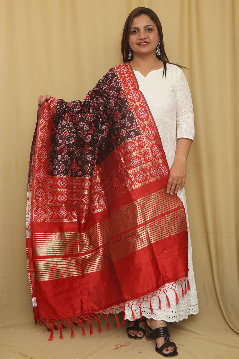 Exquisite Wine Patola Silk Dupatta - Elegant and Luxurious - Luxurion World