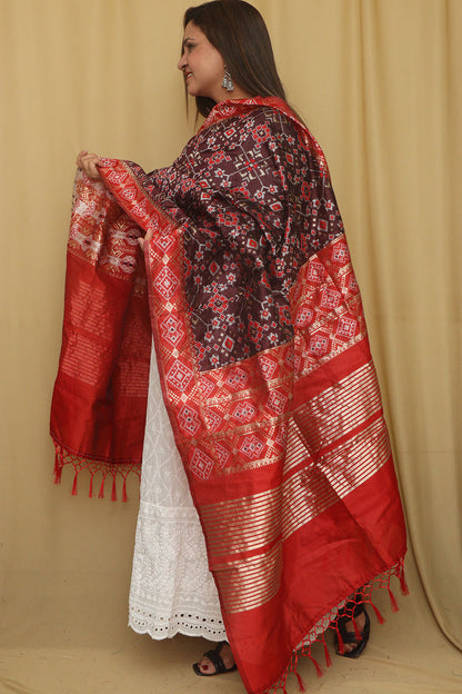 Exquisite Wine Patola Silk Dupatta - Elegant and Luxurious - Luxurion World