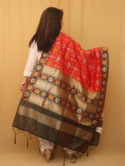Red Patola Silk Dupatta - Luxurion World