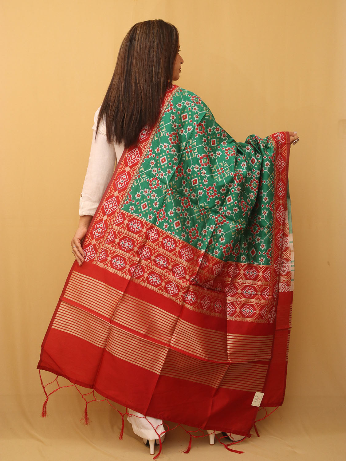 Green Patola Silk Dupatta - Luxurion World