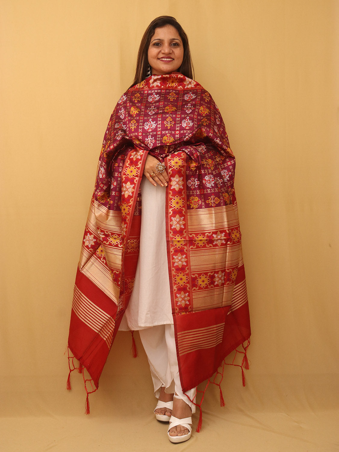 Purple Patola Silk Dupatta - Luxurion World
