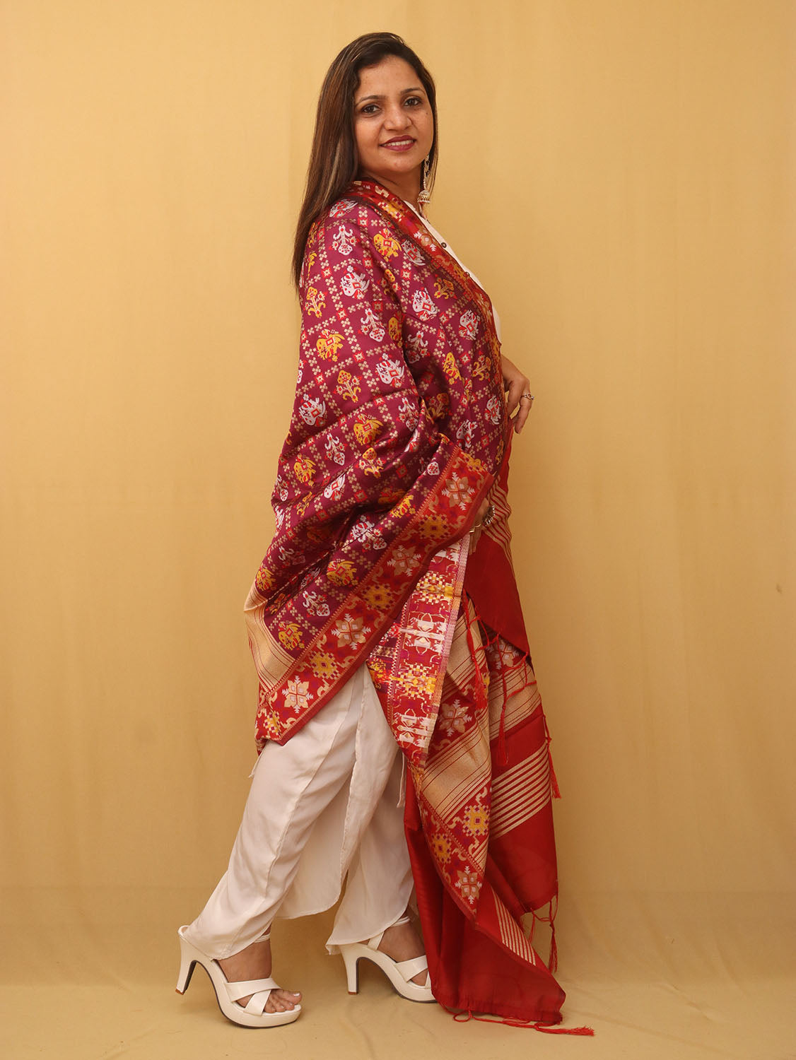 Purple Patola Silk Dupatta - Luxurion World