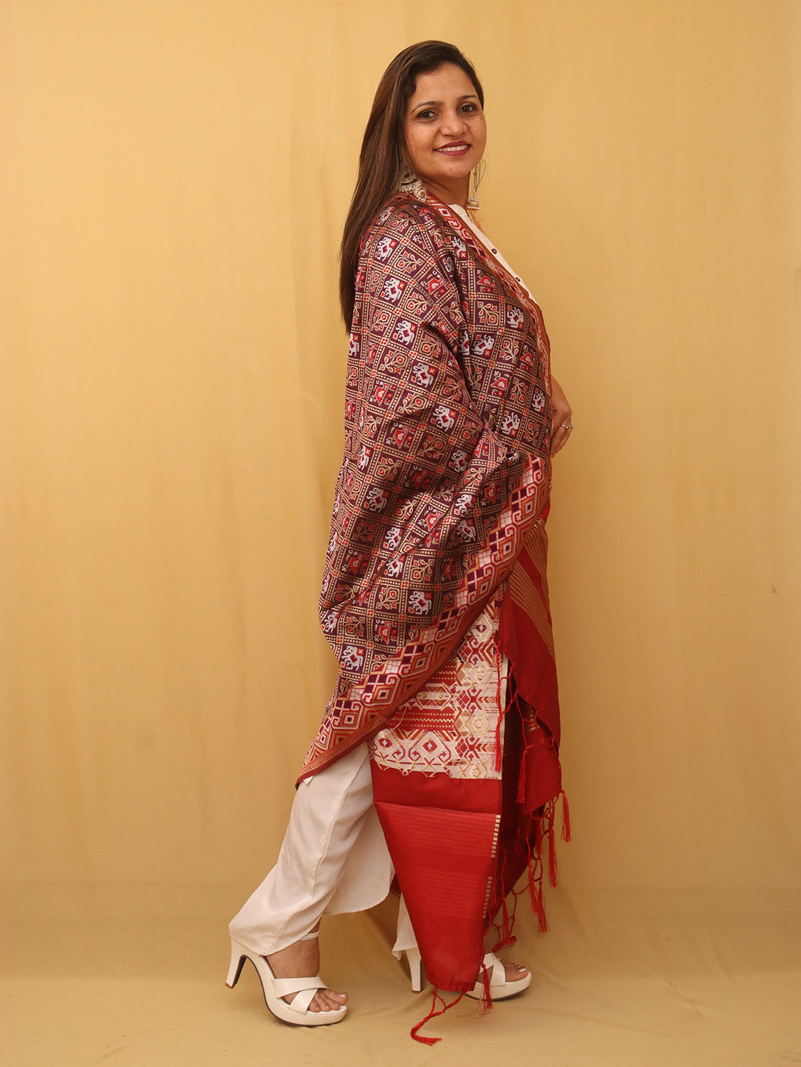 Elegant Purple Silk Dupatta for Women - Luxurion World