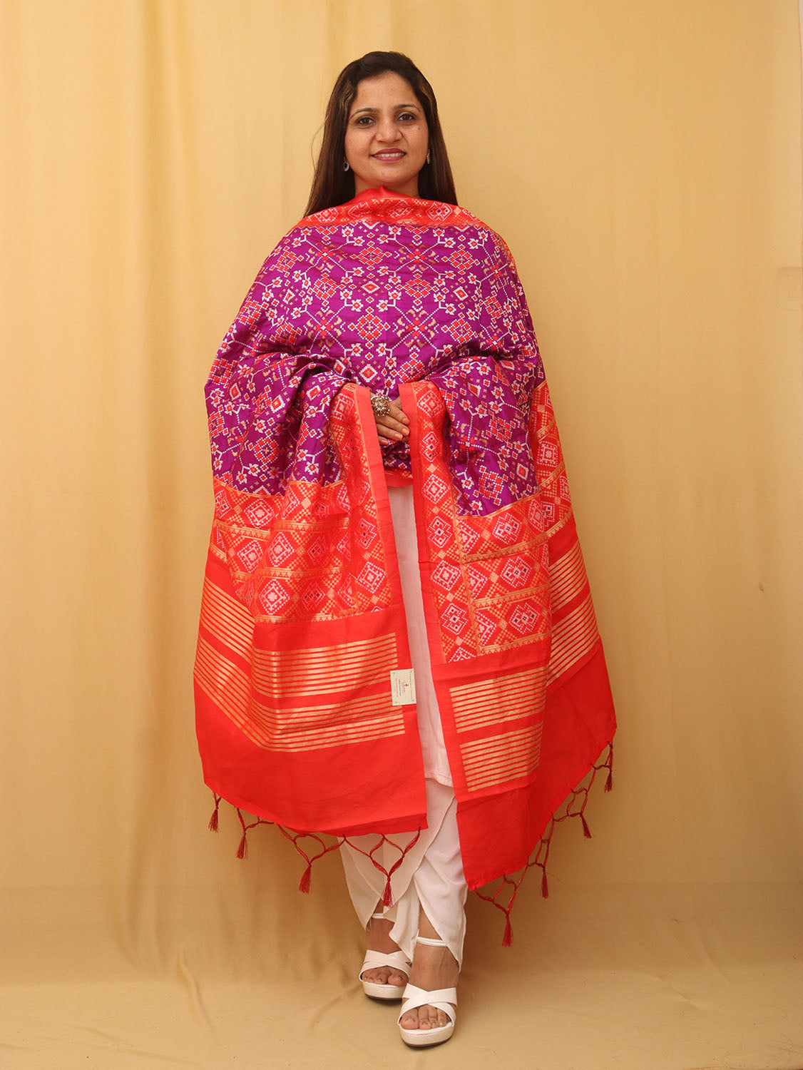 Purple Patola Silk Dupatta - Luxurion World