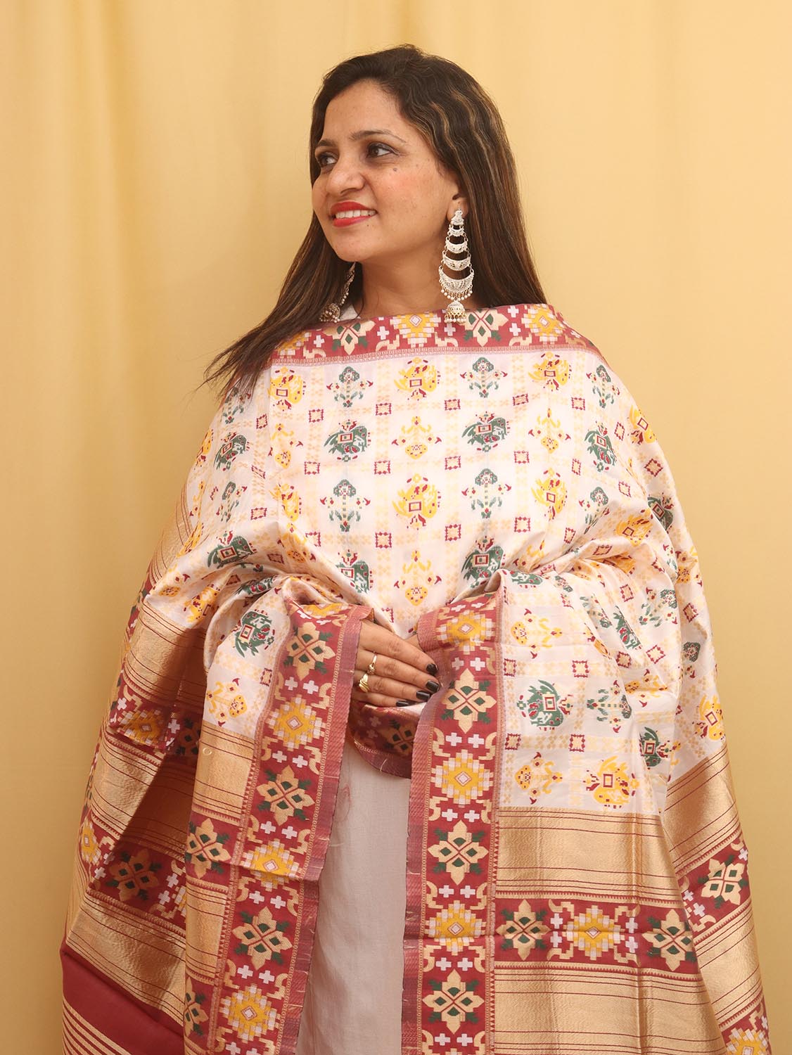 Off White Patola Silk Dupatta - Luxurion World