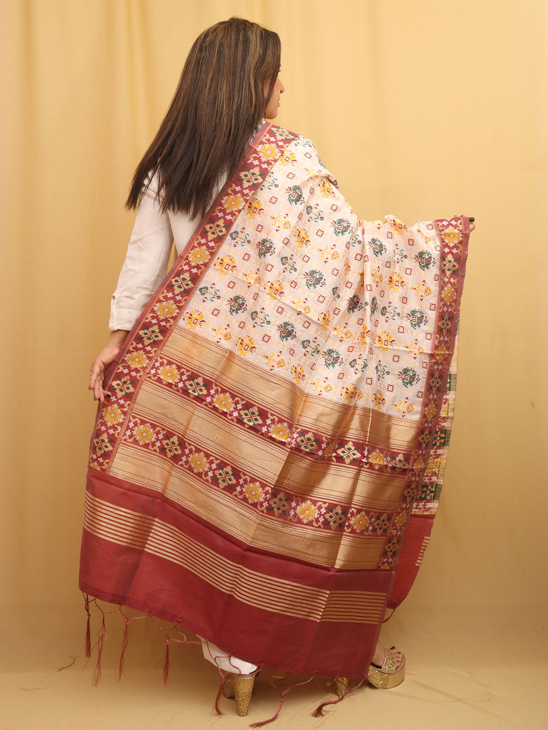 Off White Patola Silk Dupatta - Luxurion World