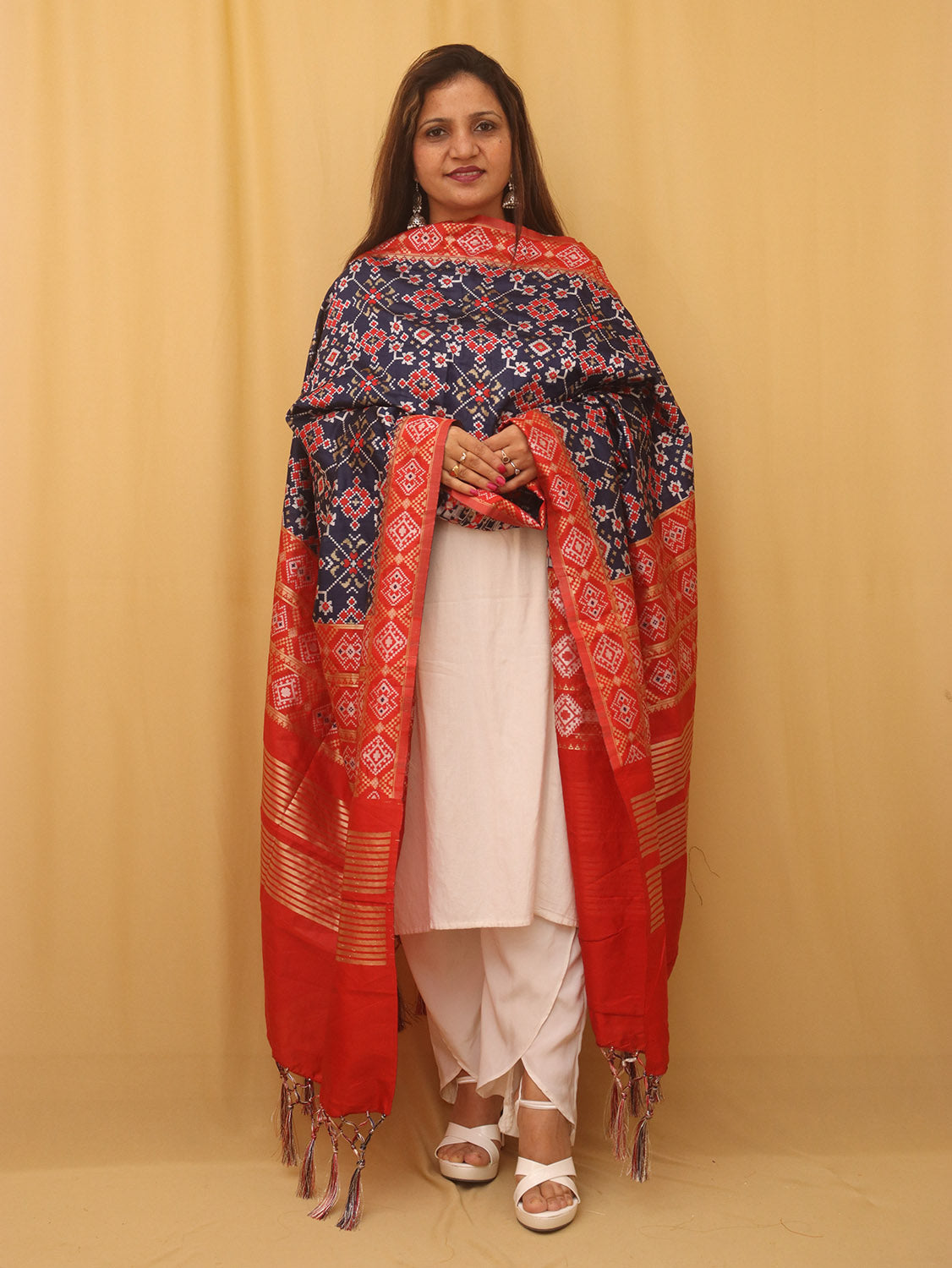 Blue Patola Silk Dupatta - Luxurion World