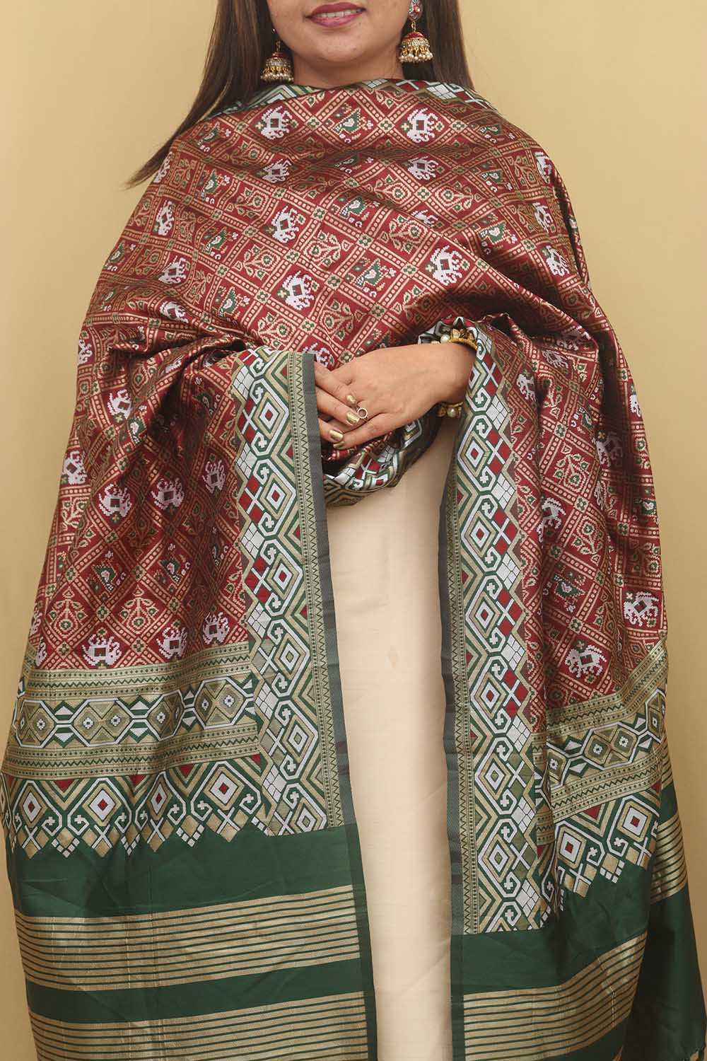 Elegant Maroon Patola Silk Dupatta: A Timeless Accessory - Luxurion World