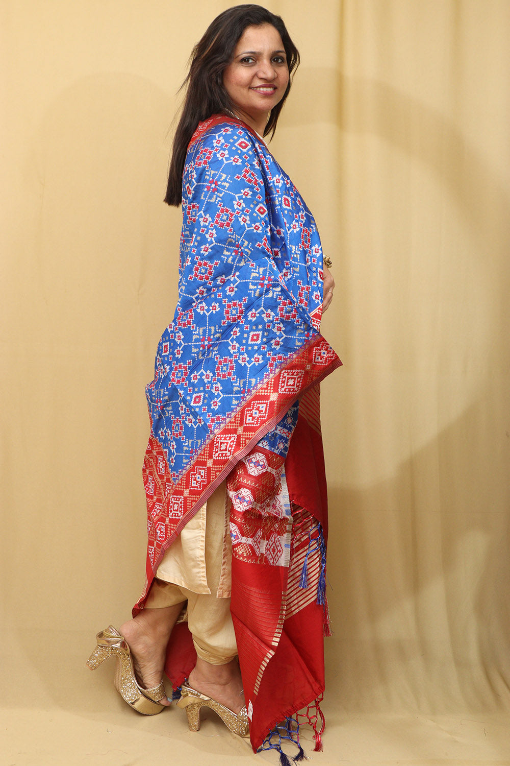 Exquisite Blue Patola Silk Dupatta - Timeless Elegance - Luxurion World