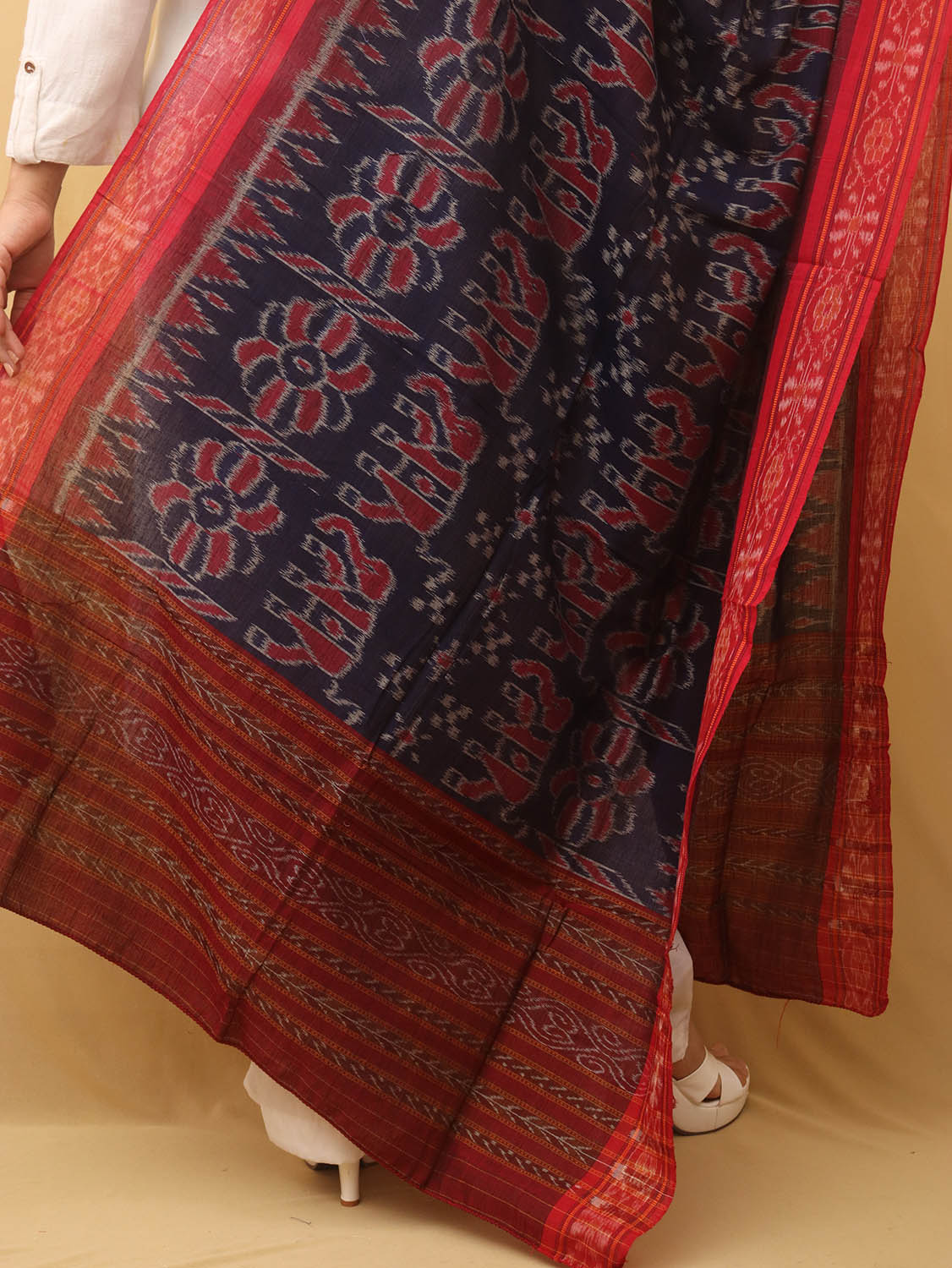 Blue Handloom Sambalpuri Ikat Pure Cotton Dupatta - Luxurion World