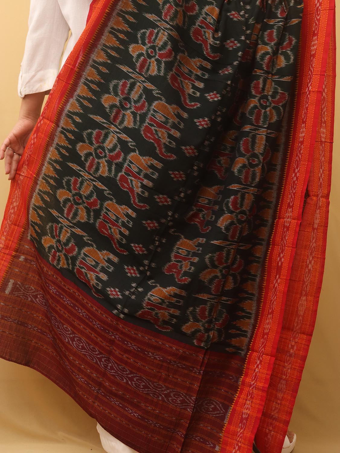 Green Handloom Sambalpuri Ikat Pure Cotton Dupatta - Luxurion World