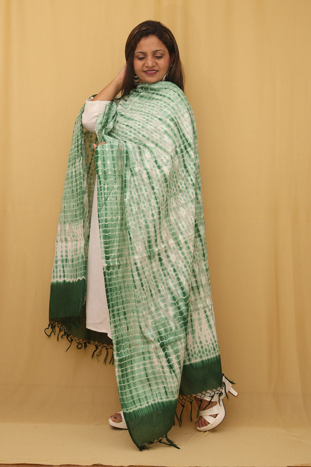 Stylish Green Shibori Cotton Tie & Dye Dupatta for Fashionable Looks - Luxurion World