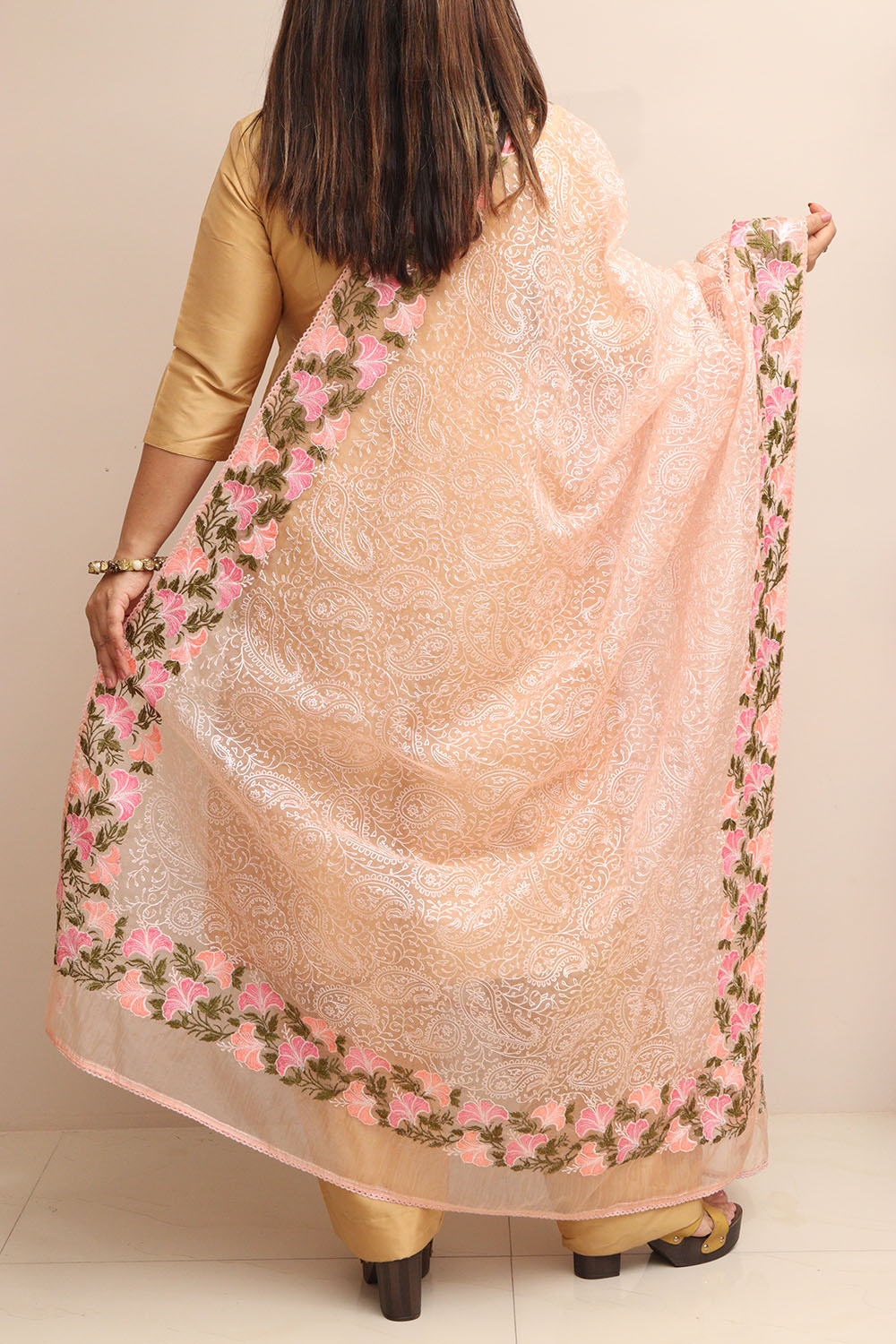 Peach Embroidered Organza Dupatta - Trendy Style - Luxurion World