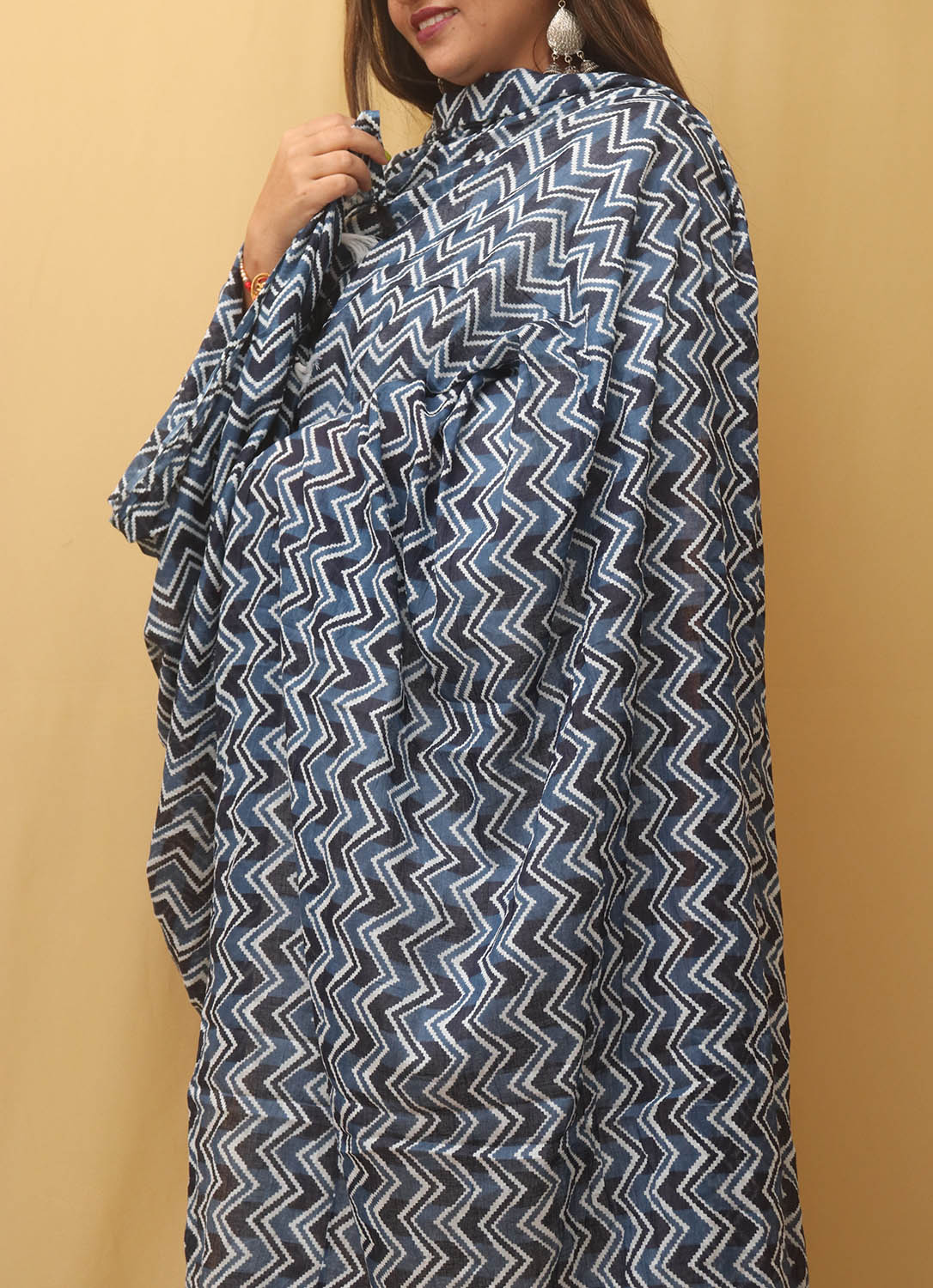 Blue Tie And Dye Cotton Dupatta - Luxurion World