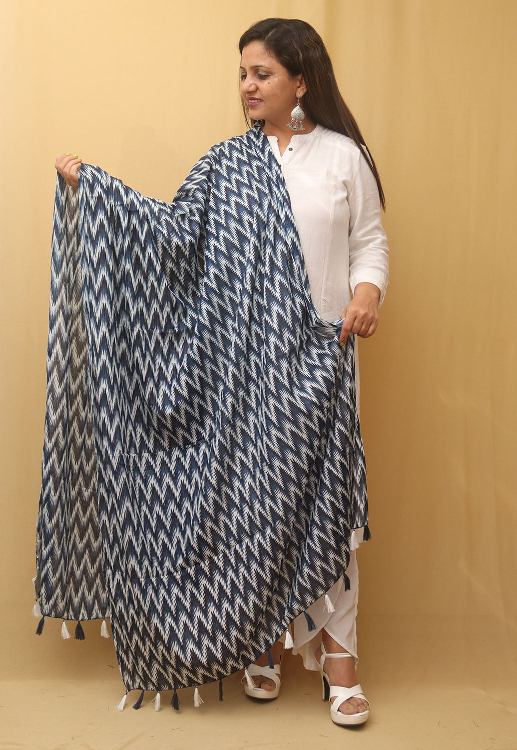 Blue Tie And Dye Cotton Dupatta - Luxurion World