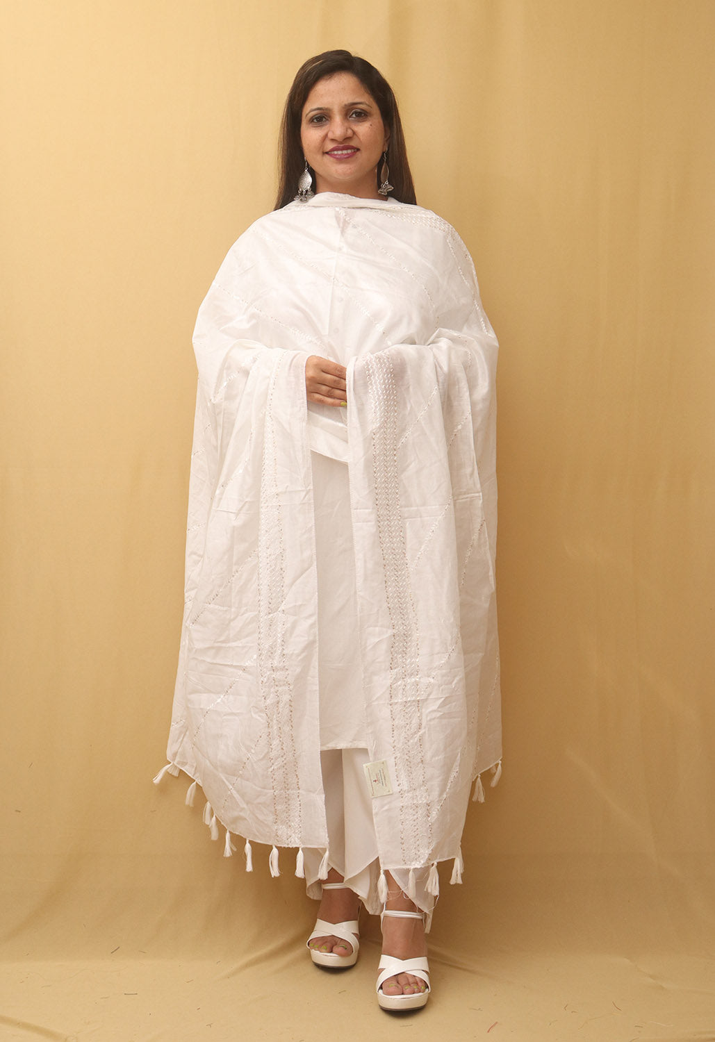 White Embroidered Trendy Chanderi Silk Dupatta - Luxurion World