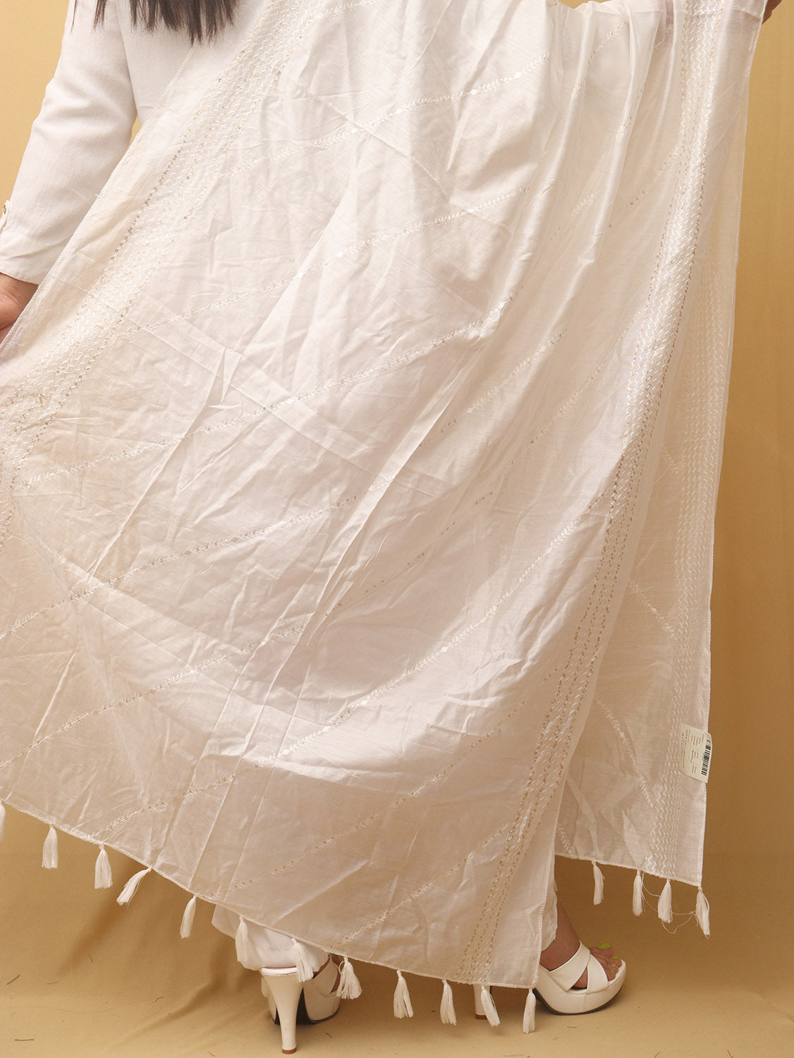 White Embroidered Trendy Chanderi Silk Dupatta - Luxurion World