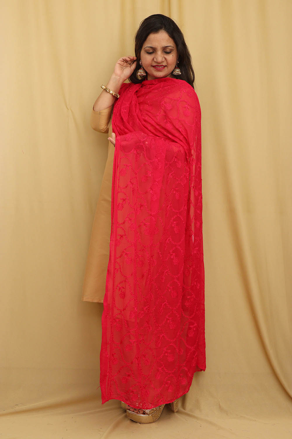 Stylish Pink Embroidered Georgette Dupatta - Luxurion World