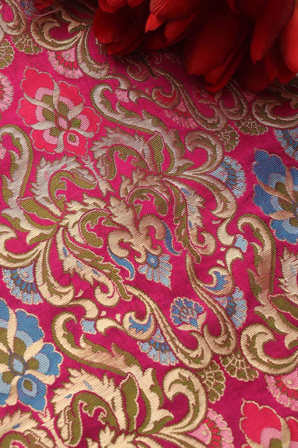 Purple Banarasi Kimkhwab Silk Meenakari Fabric ( 0.5 Mtr ) - Luxurion World