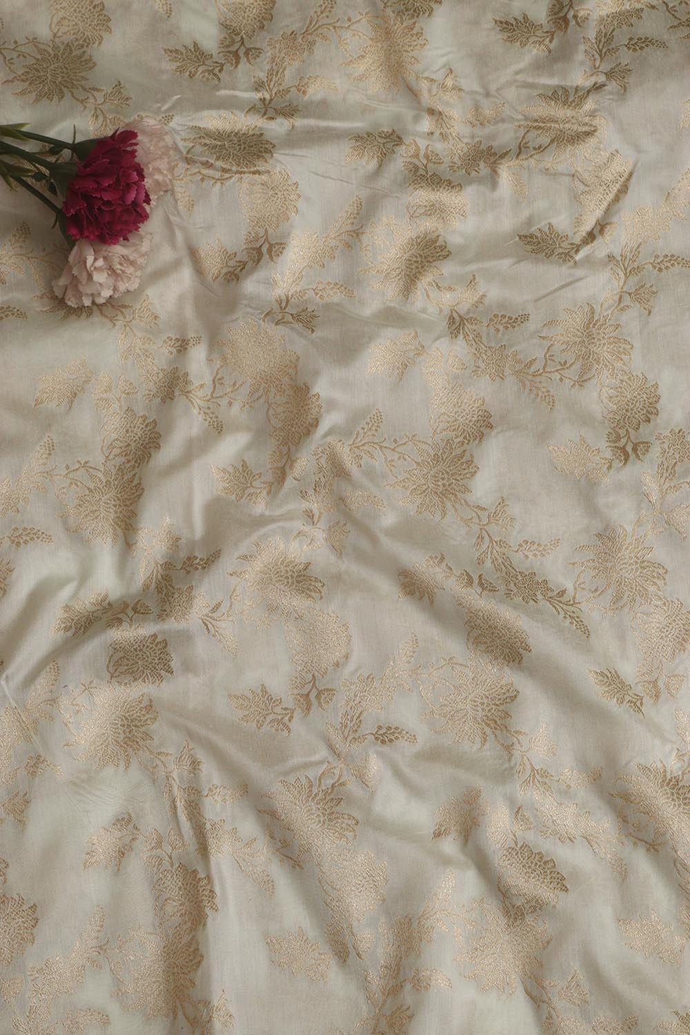 Dyeable Banarasi Handloom Pure Silk Fabric ( 1 Mtr ) - Luxurion World