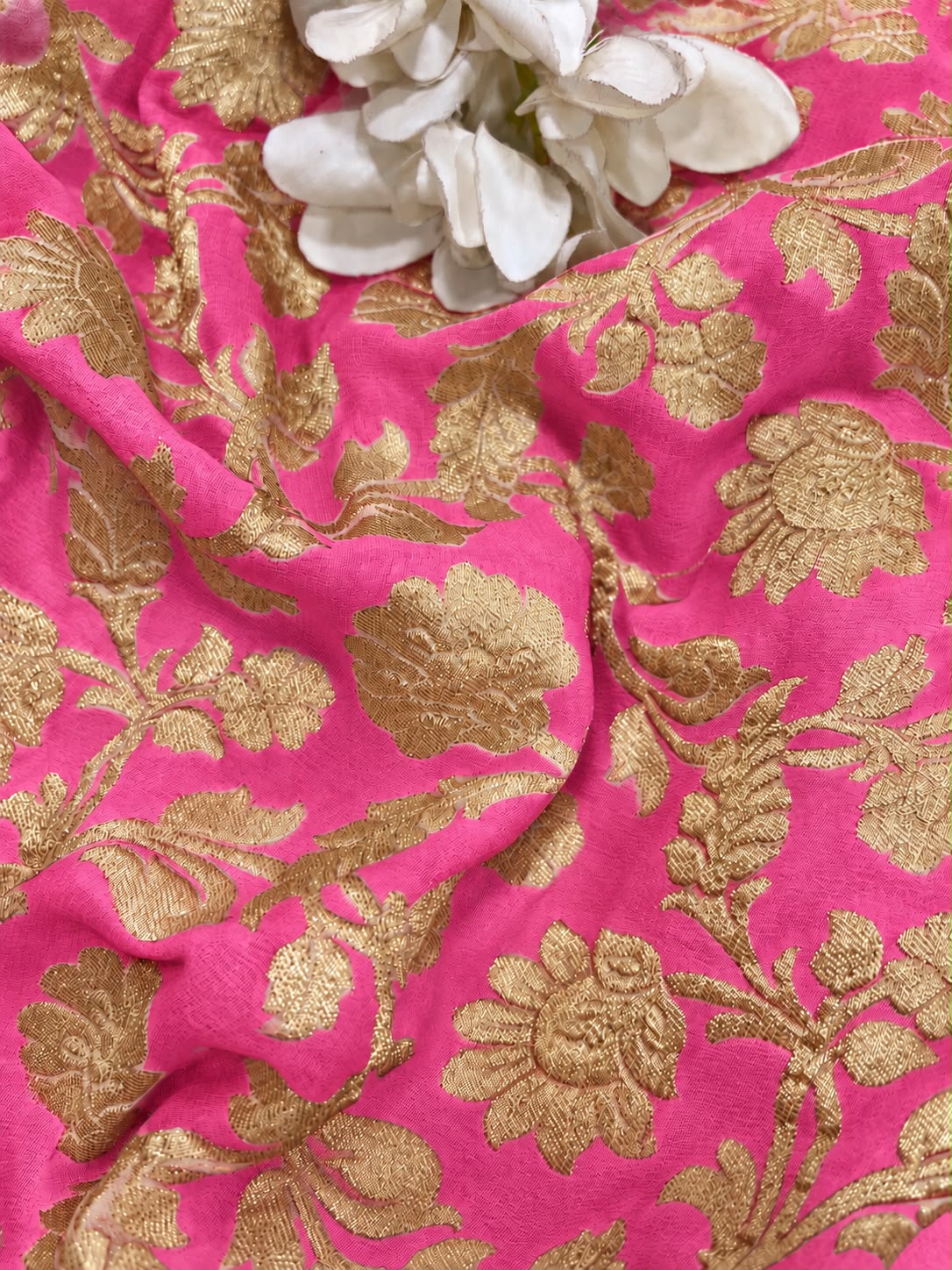 Pink Banarasi Handloom Pure Georgette Fabric Flower Design ( 1 Mtr )