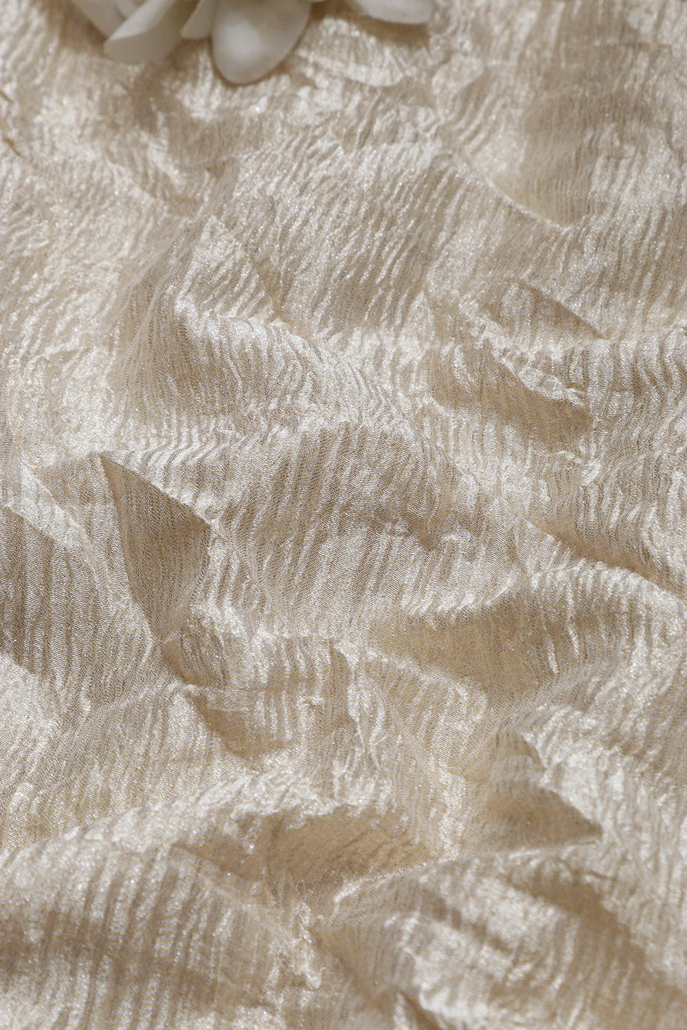 Luxurious Golden Handloom Banarasi Tissue Georgette Silk Crushed Fabric ( 1 Mtr ) - Luxurion World