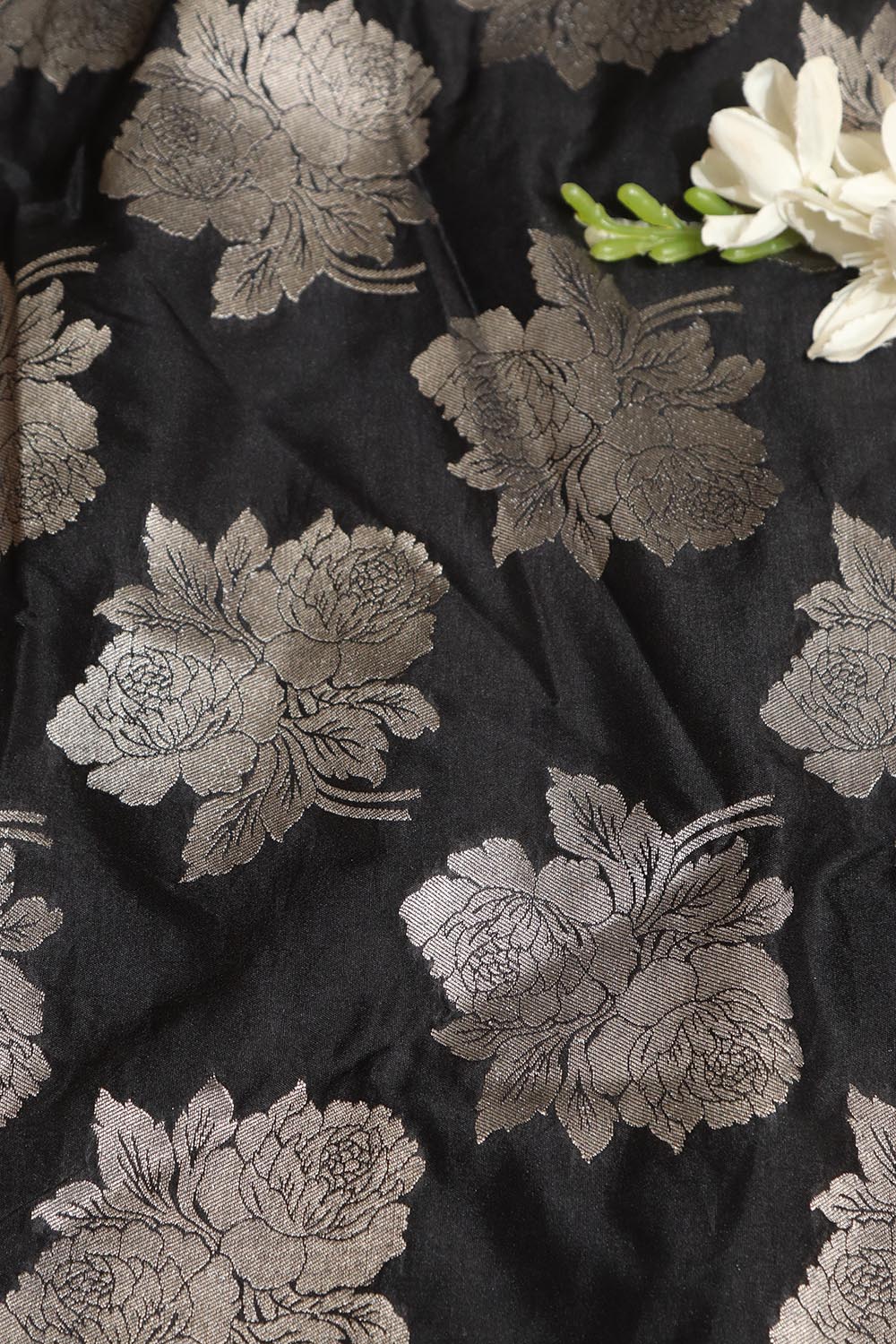 Elegant Black Banarasi Silk Silver Zari Floral Design Fabric ( 1 Mtr ) - Luxurion World