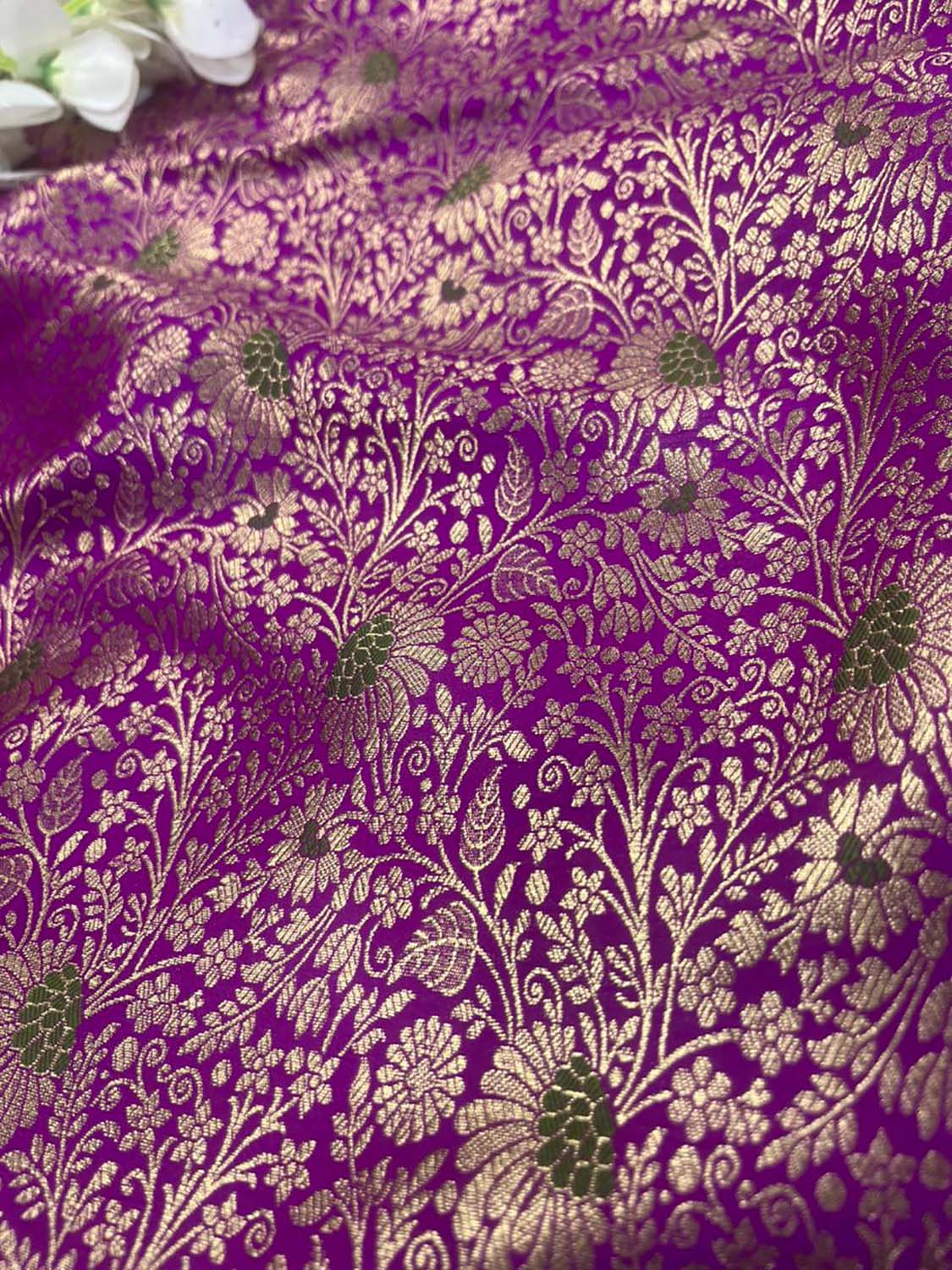 Exquisite Purple Handloom Banarasi Silk Flower Design Meenakari Fabric ( 1 Mtr ) - Luxurion World