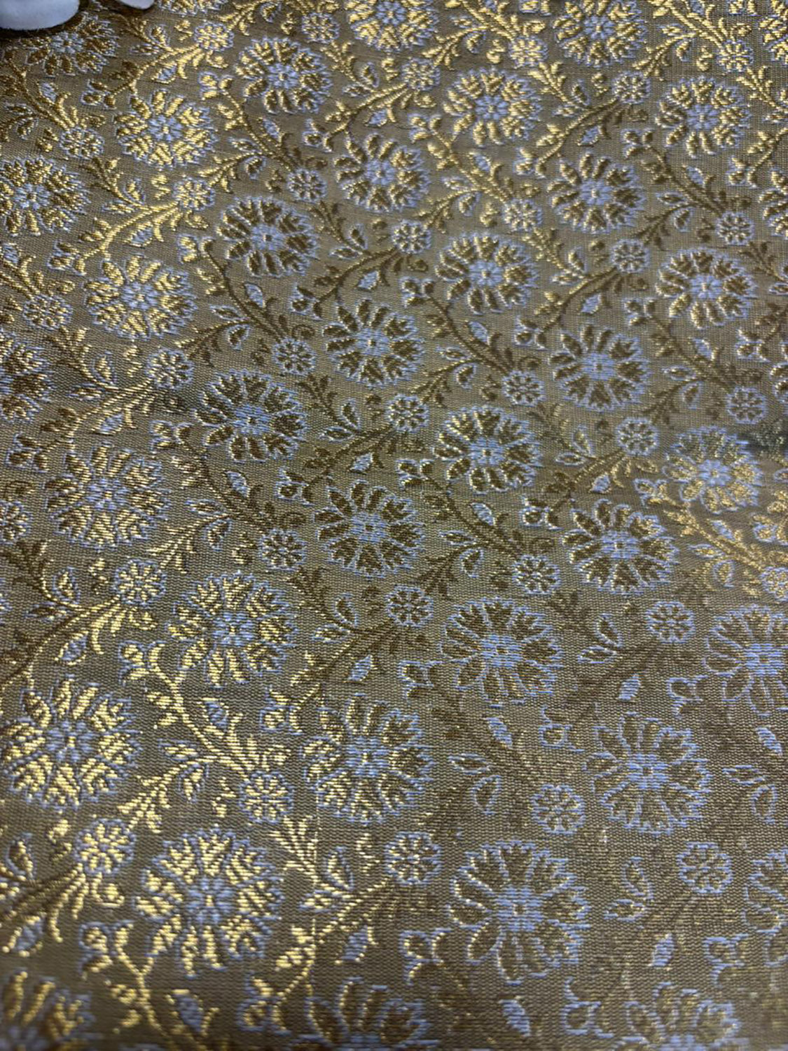 Green Handloom Banarasi Silk Brocade Sona Roopa Flower Design Fabric ( 1 Mtr ) - Luxurion World