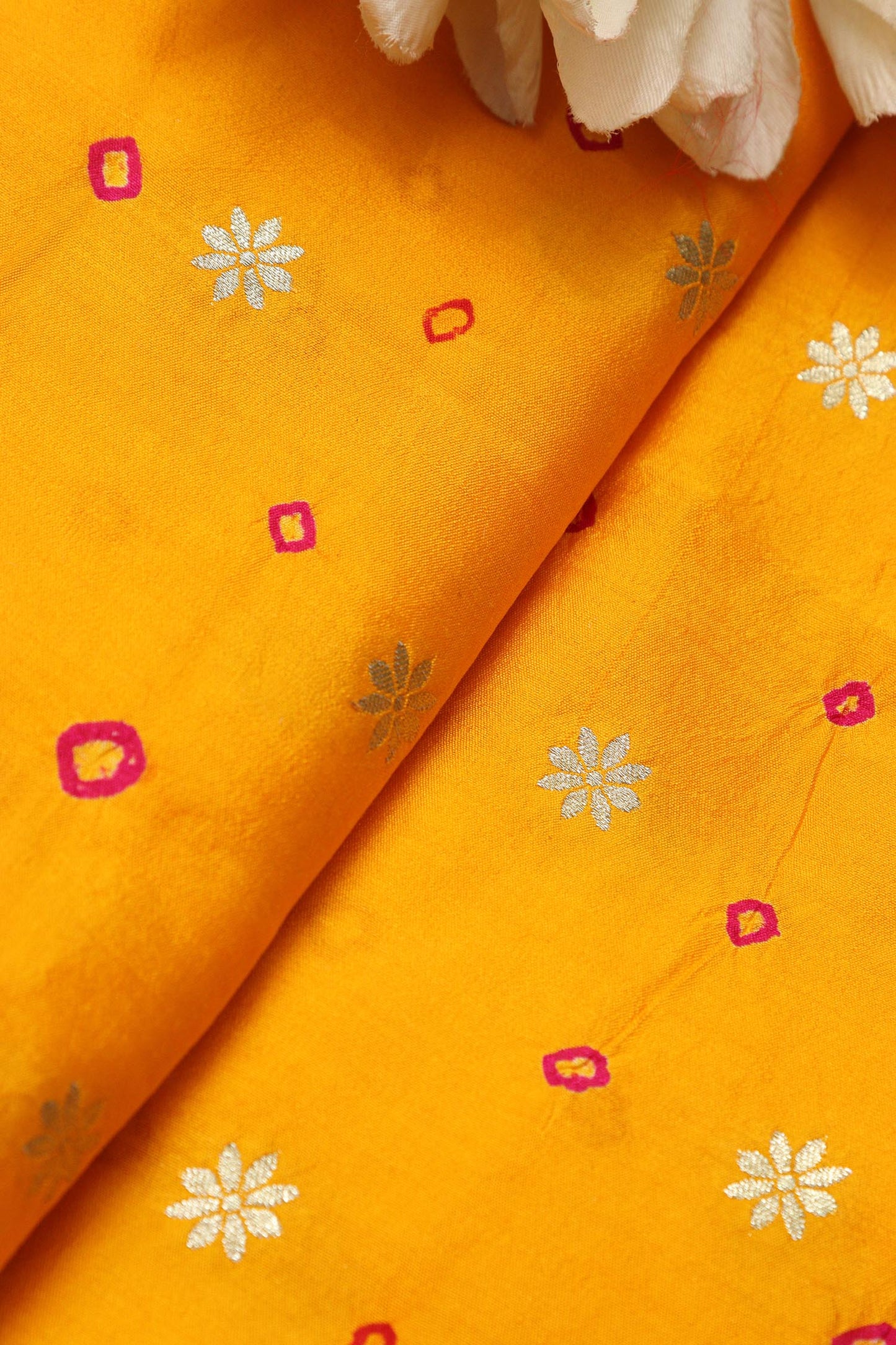 Yellow Banarasi Hand Bandhej Pure Chiniya Silk Fabric ( 2.5 Mtr ) - Luxurion World