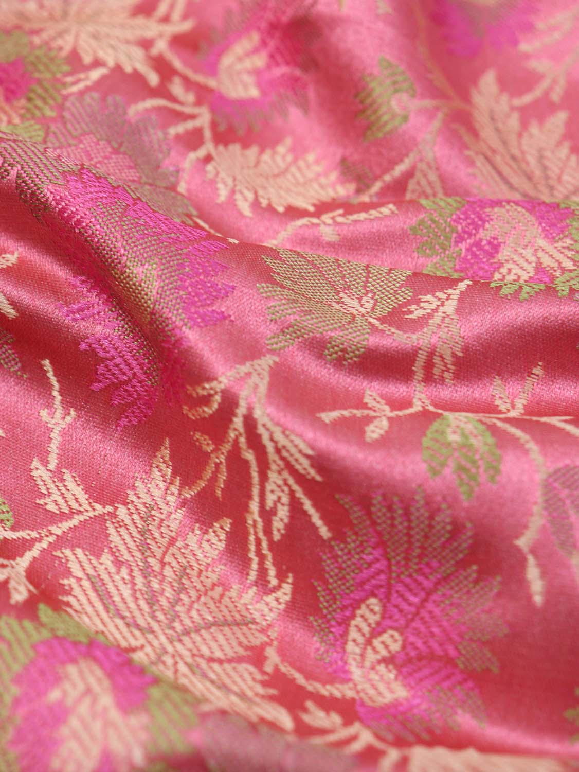 Buy Pink Banarasi Silk Tanchui Jamawar Fabric ( 1 Mtr ) Online - Shop Now! - Luxurion World