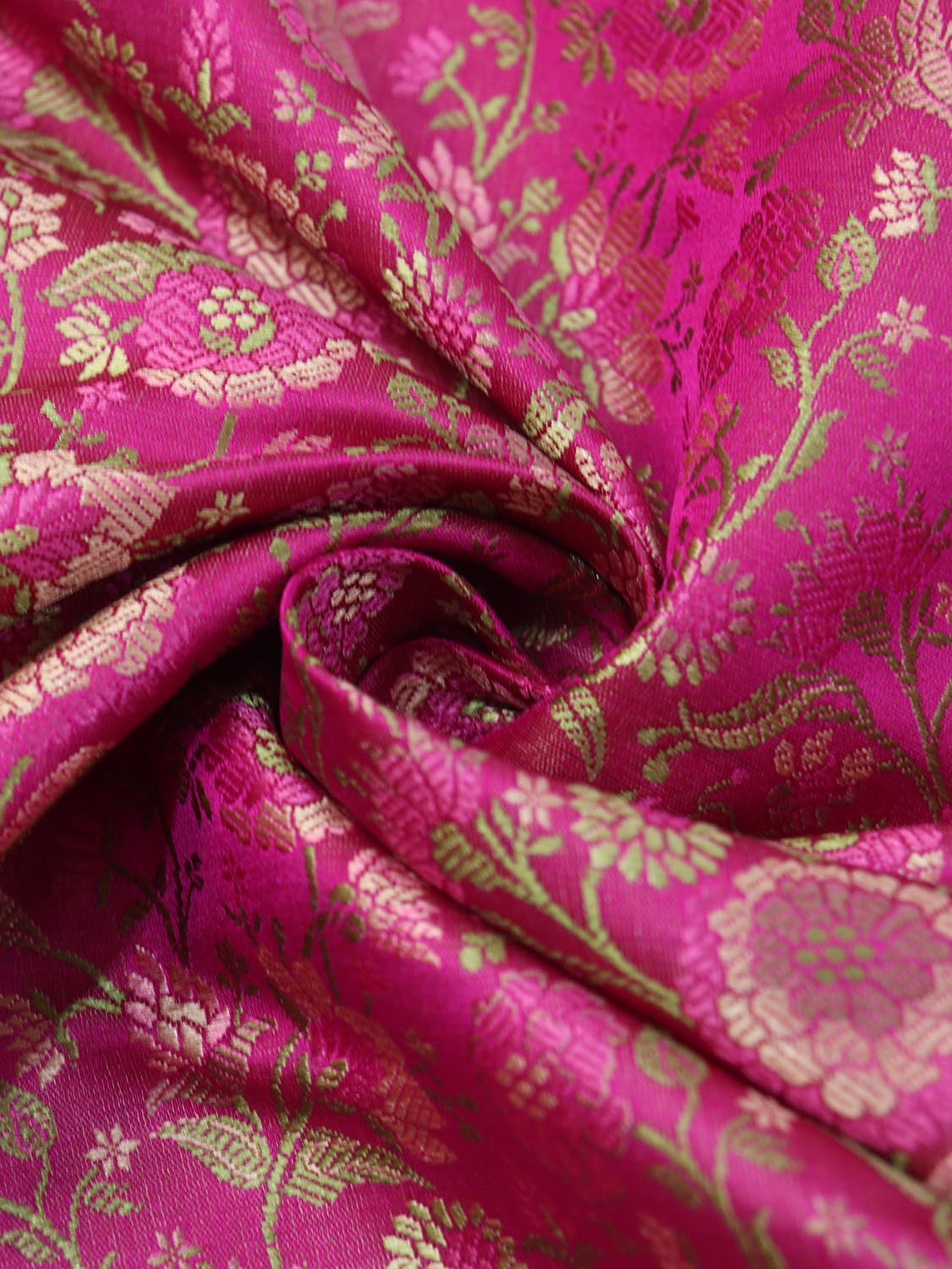 Exquisite Pink Banarasi Silk Tanchui Jamawar Brocade Fabric - 1 Mtr Length - Luxurion World